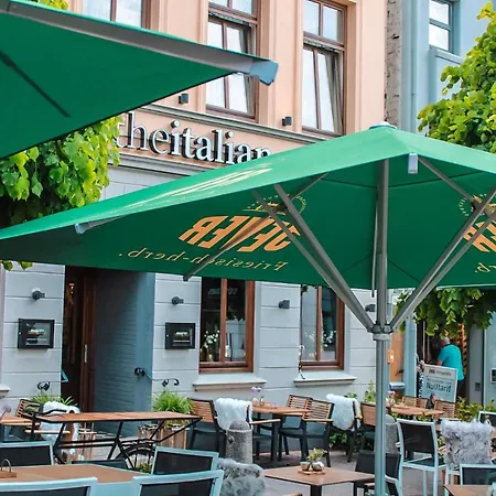 Hotel Schwarzer Adler Jever