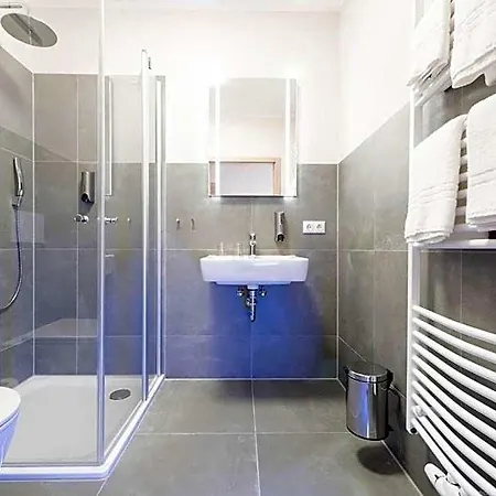 Schwarzer Adler Hotel 3*