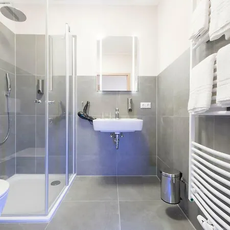 Schwarzer Adler Szálloda Jever