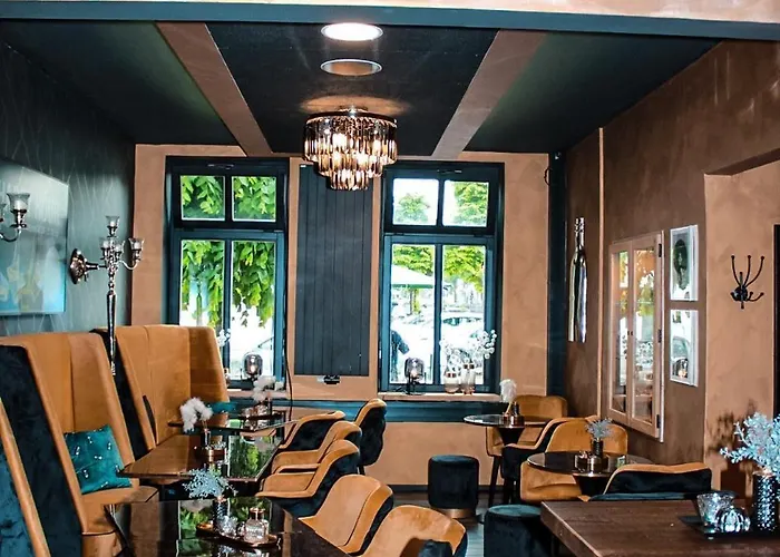 Schwarzer Adler Hotel Jever